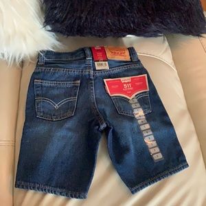 Levi’s shorts